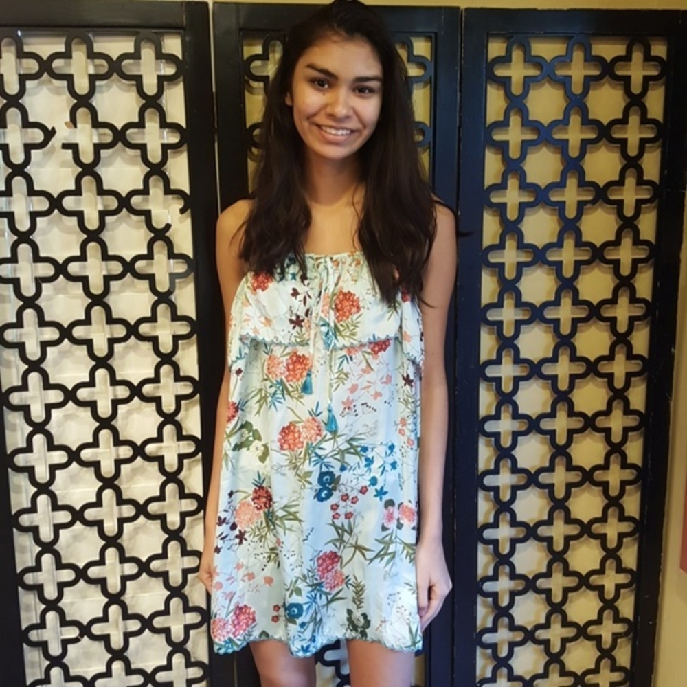 l CHELSEA 28 BLUE FLORAL  CHEMISE‎ NIGHTGOWN MEDIUM